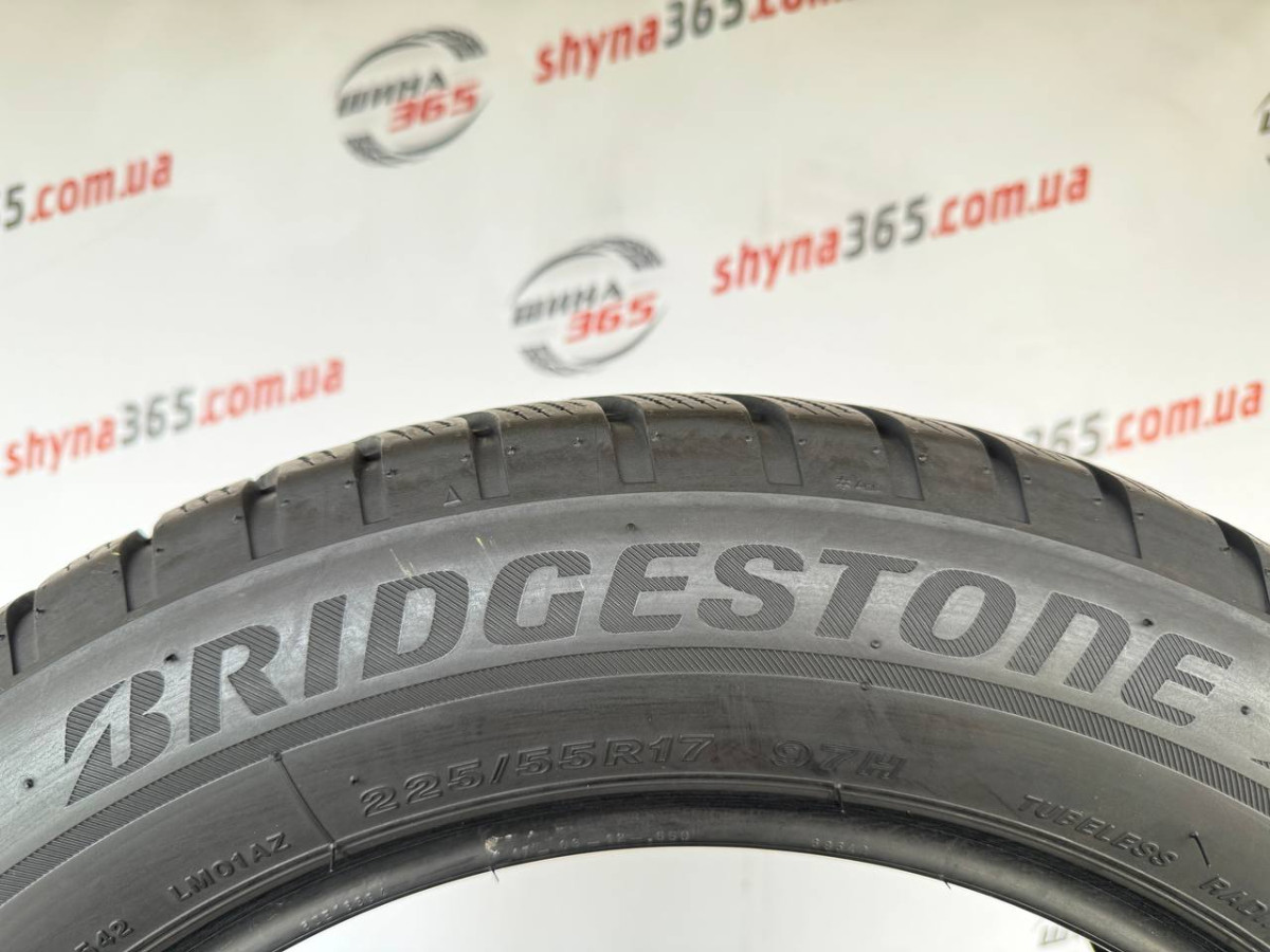 225/55 R17 BRIDGESTONE BLIZZAK LM001 RUN FLAT 6mm