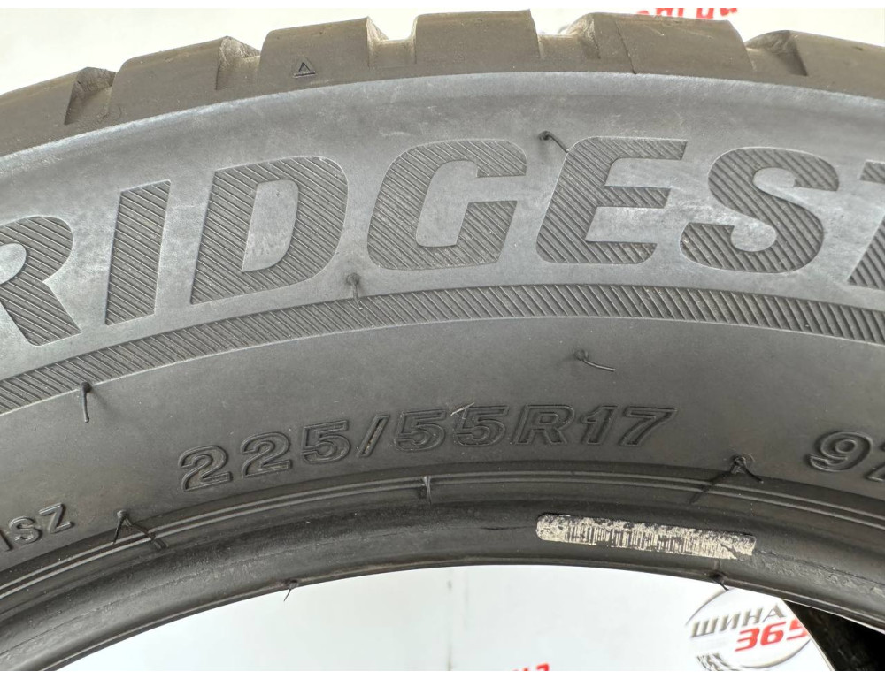 225/55 R17 BRIDGESTONE BLIZZAK LM001 6mm
