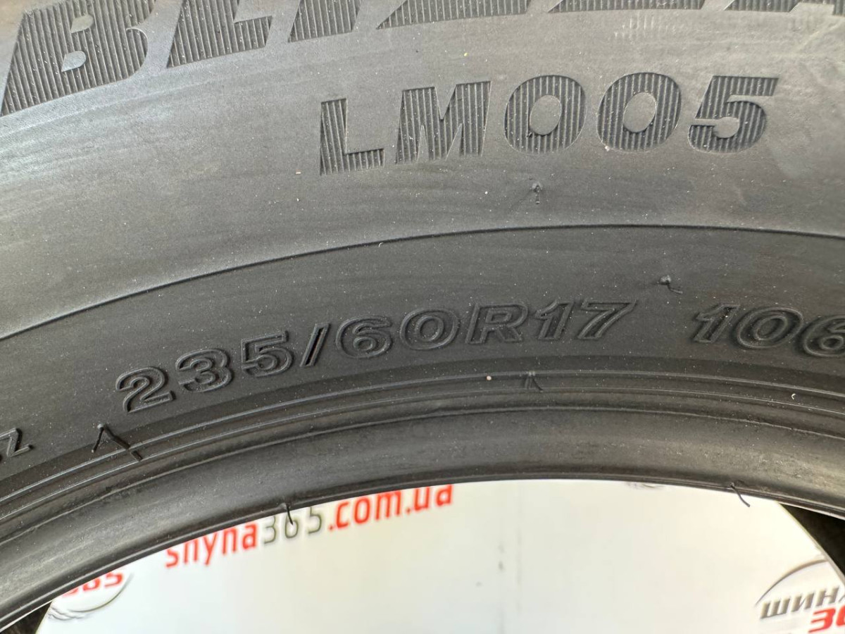 235/60 R17 BRIDGESTONE BLIZZAK LM005 5mm