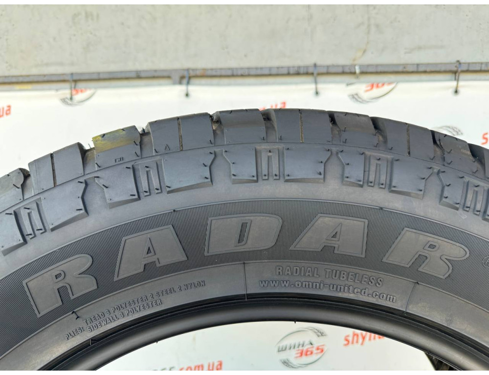 37/12.5 R22 RADAR RENEGADE A/T5 8mm