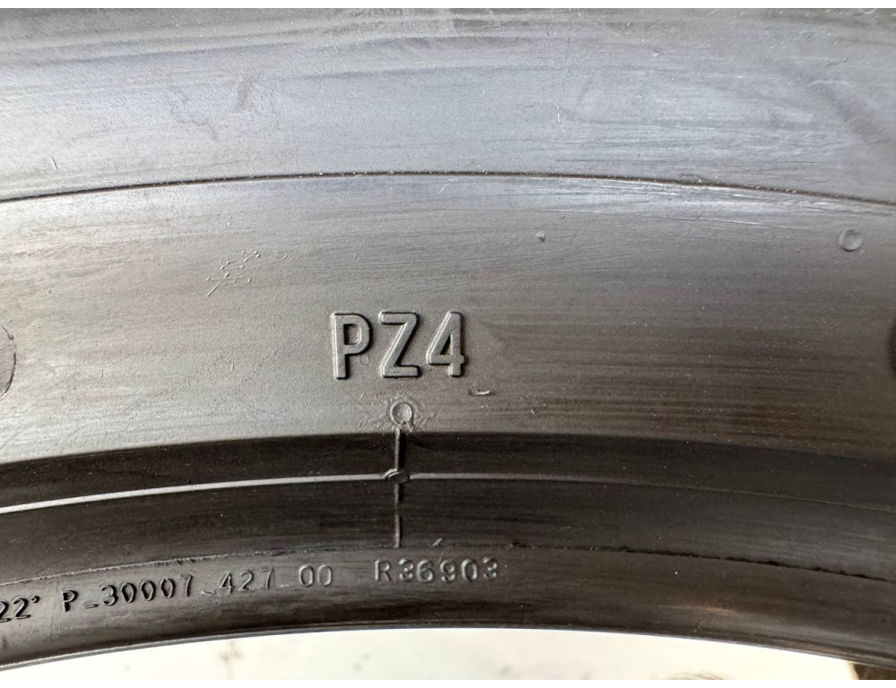275/45 R21 PIRELLI PZERO PZ4 6mm