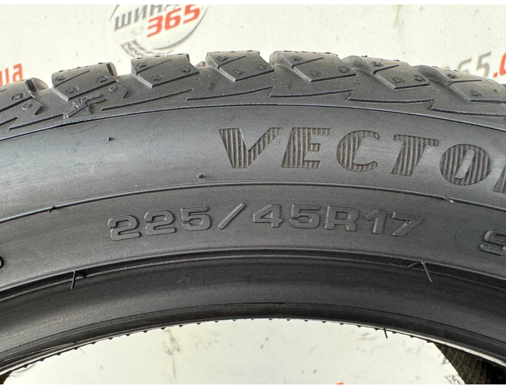 225/45 R17 GOODYEAR VECTOR 4 SEASONS GEN-2 8mm