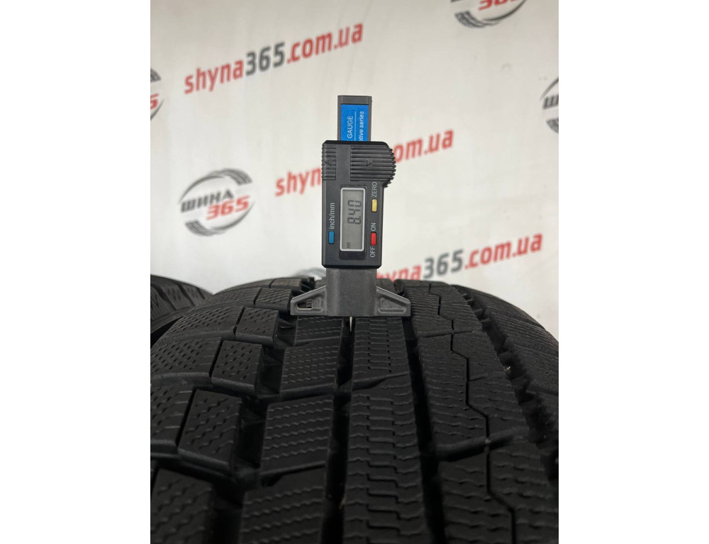 235/55 R18 TOYO WINTER TRANPATH TX 8mm