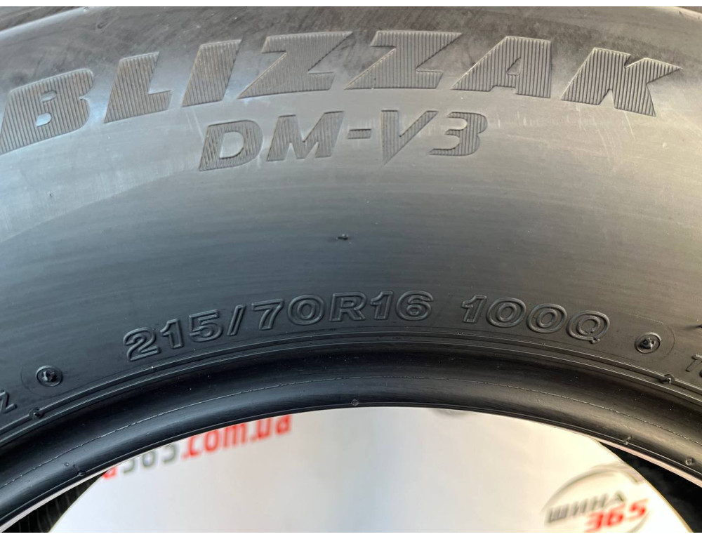 215/70 R16 BRIDGESTONE BLIZZAK DM-V3 8mm