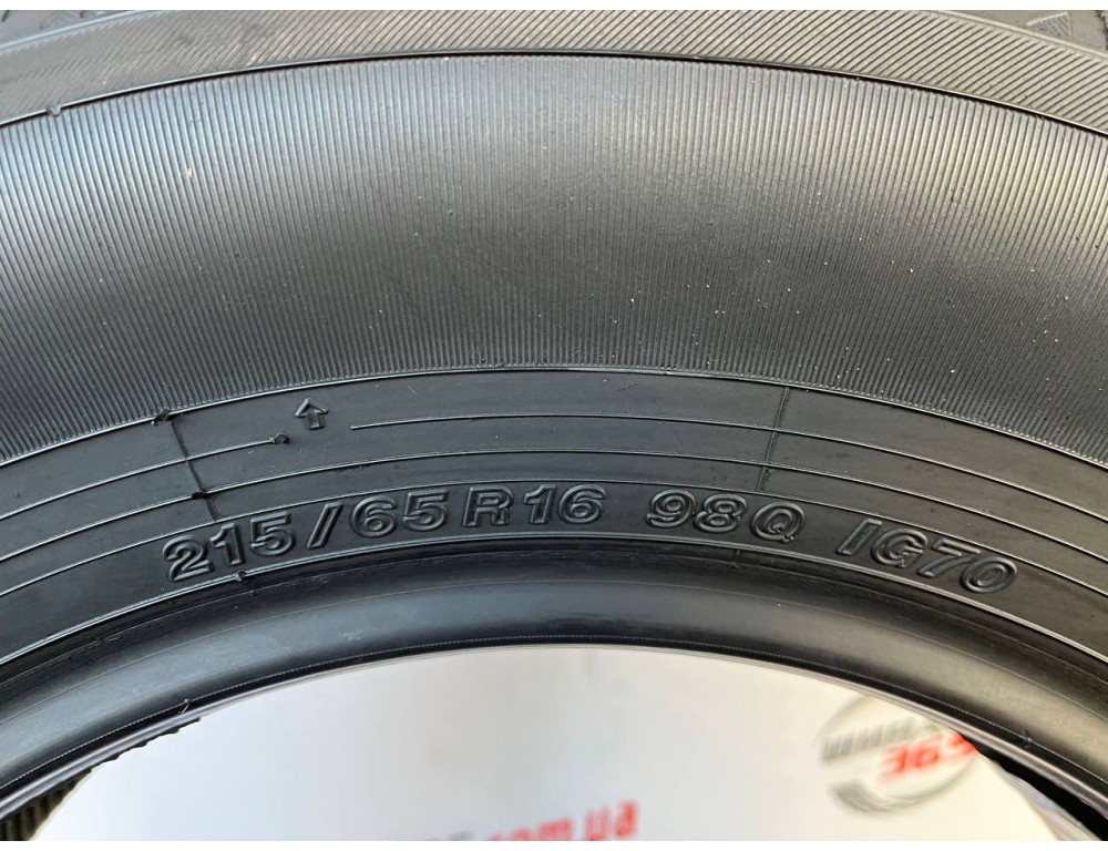 215/65 R16 YOKOHAMA ICE GUARD IG70 7mm