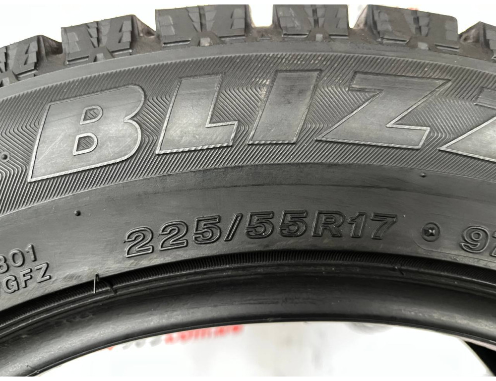 225/55 R17 BRIDGESTONE BLIZZAK REVO GZ 7mm
