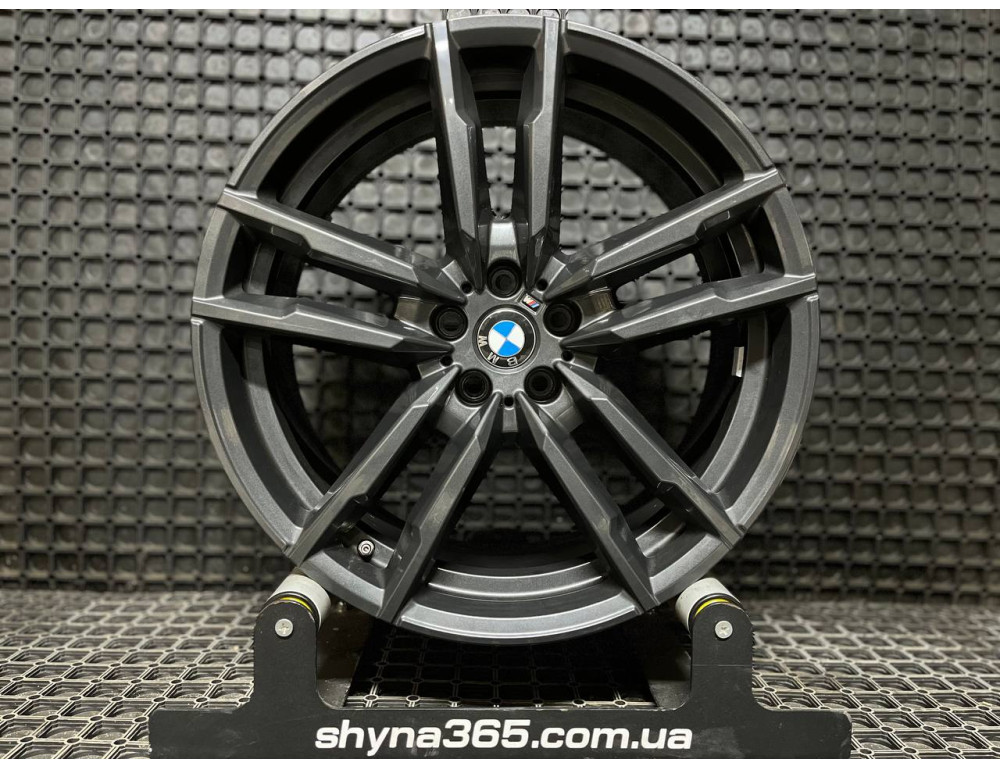 ДИСКИ ДЕМО BMW M 8059724 R20 9.5J PCD 5X112 ET39 DIA66.6 GMF