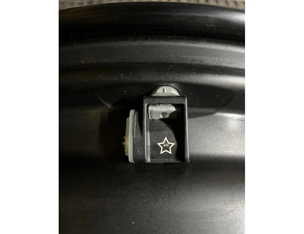 ДИСКИ BMW 6885455 R19 8J PCD 5X112 ET30 DIA66.6 BK