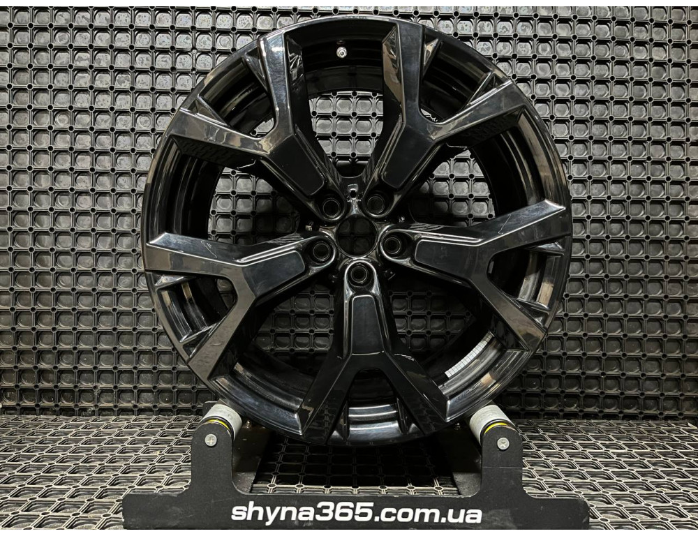 ДИСКИ ДЕМО BMW 6885461 R21 9.5J PCD 5X112 ET36 DIA66.6 BK