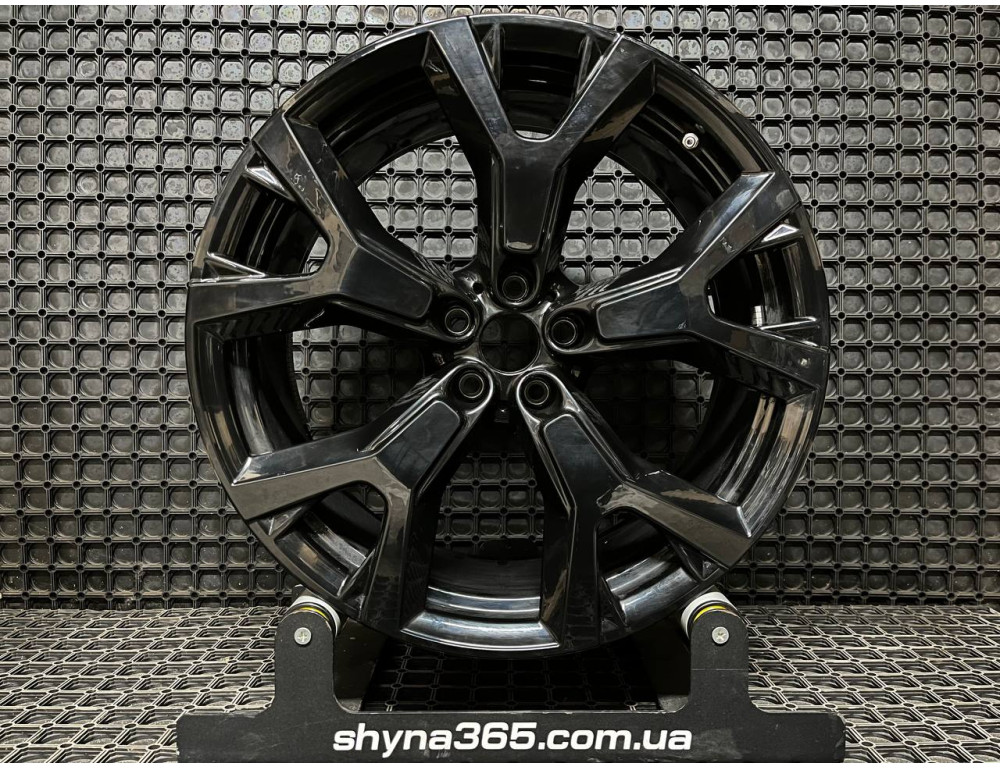 ДИСКИ ДЕМО BMW 6885461 R21 9.5J PCD 5X112 ET36 DIA66.6 BK