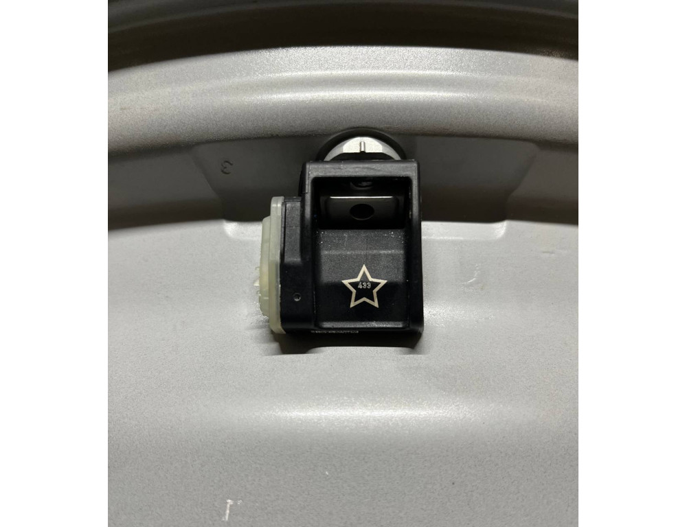 ДИСКИ ДЕМО M BMW 7850579 R19 8.5J PCD 5X112 ET25 DIA66.6 GMF