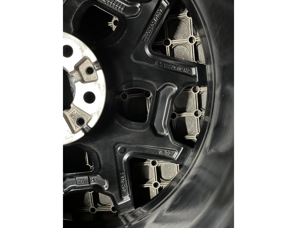 ДИСКИ ДЕМО BMW M 7916263 R19 7.5J PCD 5X112 ET32 DIA66.6 BKF