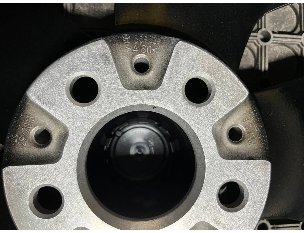 ДИСКИ BMW 6887937 R19 5J PCD 5X112 ET28 DIA66.6 BK