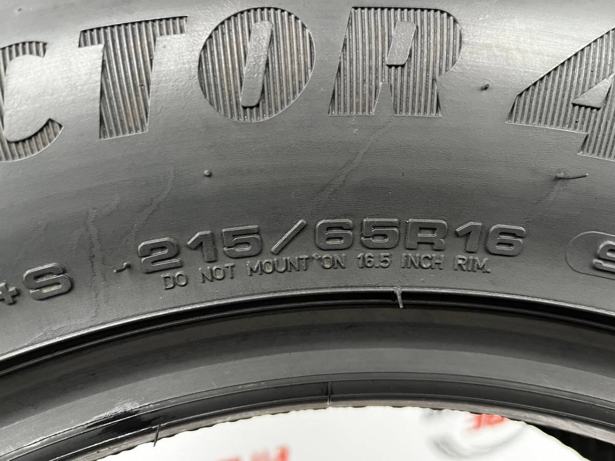 215/65 R16 GOODYEAR VECTOR 4 SEASONS GEN-2 SUV 6mm
