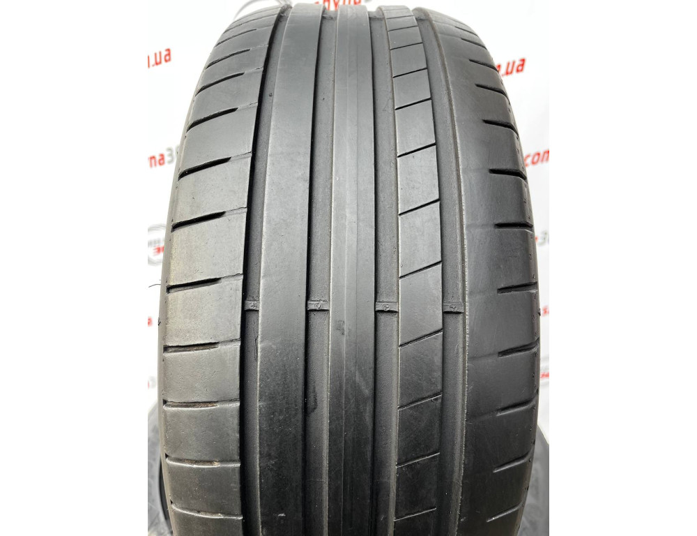 225/45 R19 DUNLOP SPORT MAXX RT2 RUN FLAT 5mm