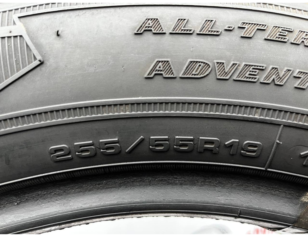 255/55 R19 GOODYEAR WRANGLER ALL TERRAIN ADVENTURE 7mm