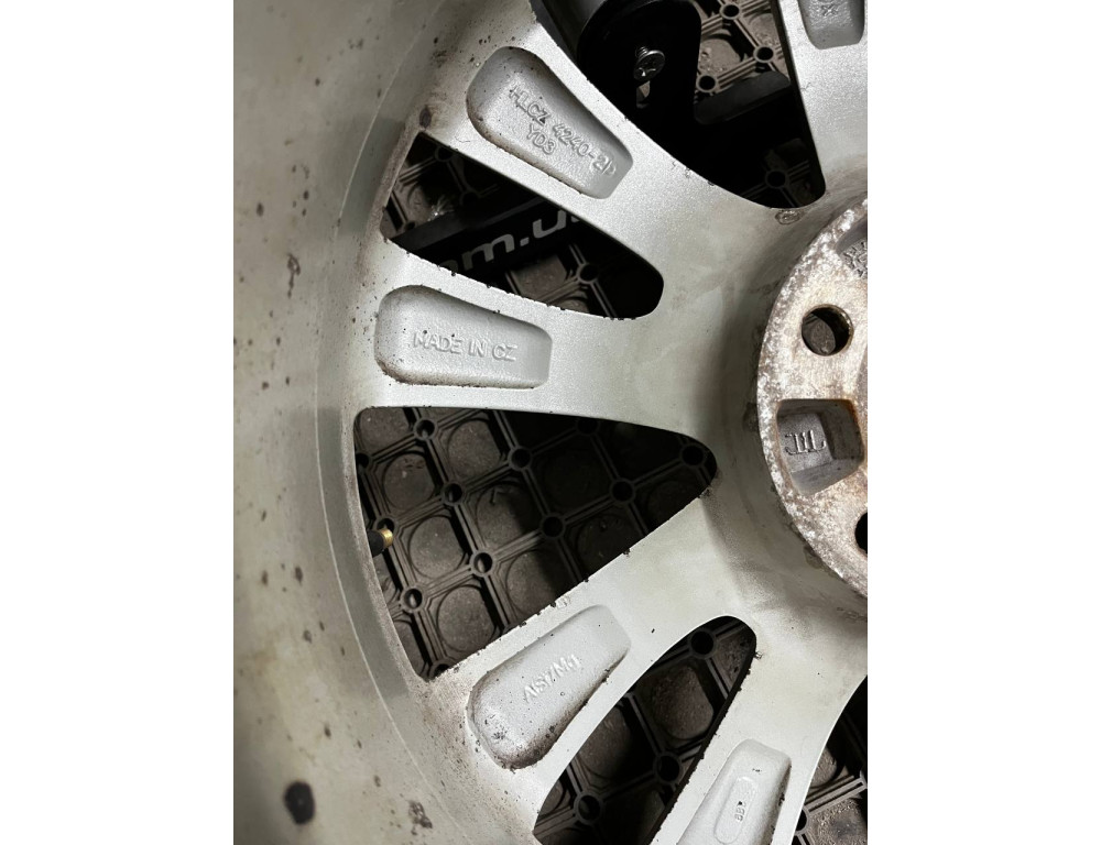 ДИСКИ БУ SKODA 1z0601025M R18 7.5J PCD 5X112 ET51 DIA57.1 S