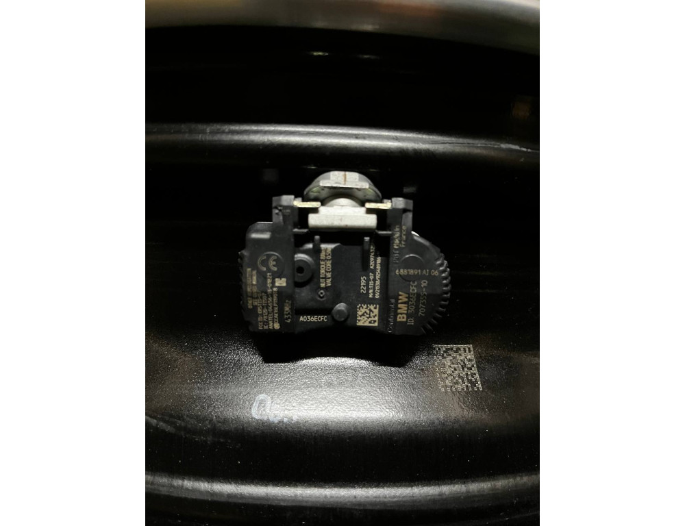 ДИСКИ BMW 6856894 R19 5J PCD 5X112 ET43 DIA66.6 BKF