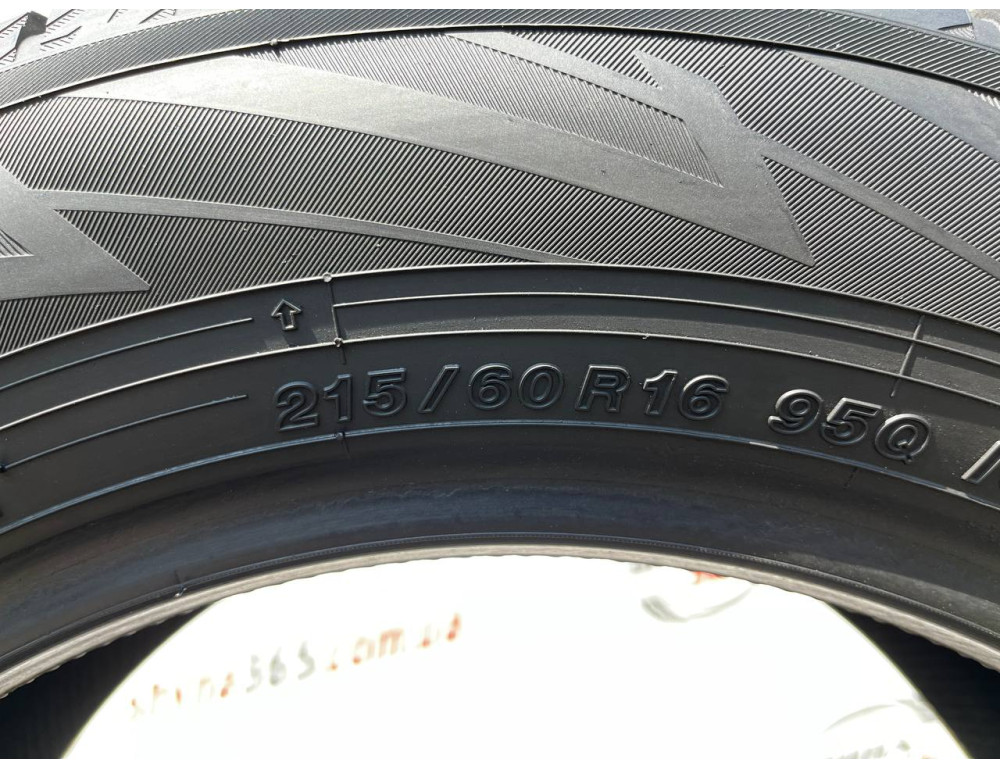 215/60 R16 YOKOHAMA ICE GUARD IG70 7mm