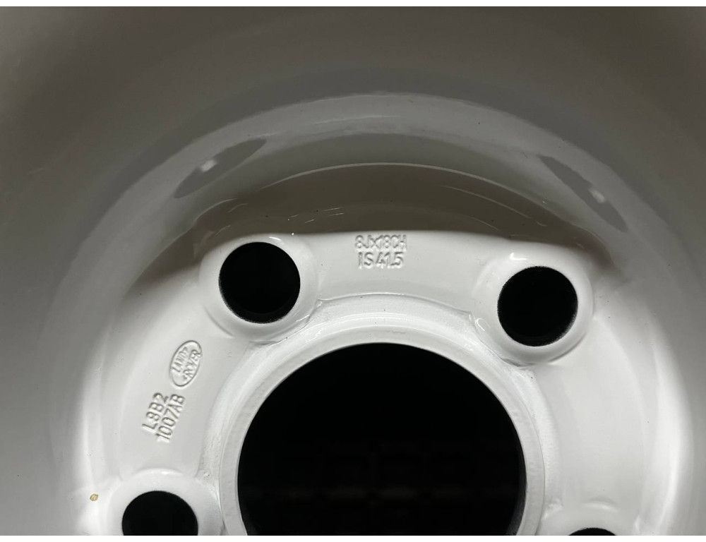 ДИСКИ LAND ROVER L8B21007AB R18 8J PCD 5X120 ET41.5 DIA72.6 W