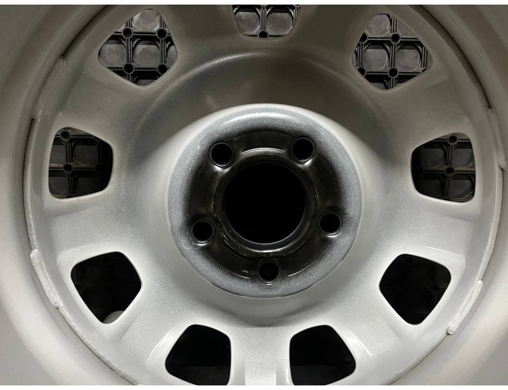 ДИСКИ LAND ROVER L8B21007AB R18 8J PCD 5X120 ET41.5 DIA72.6 W