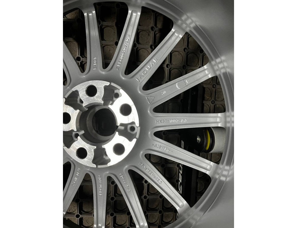 ДИСКИ JAGUAR HK83-1007AA R18 7.5J PCD 5X108 ET45 DIA63.4 S