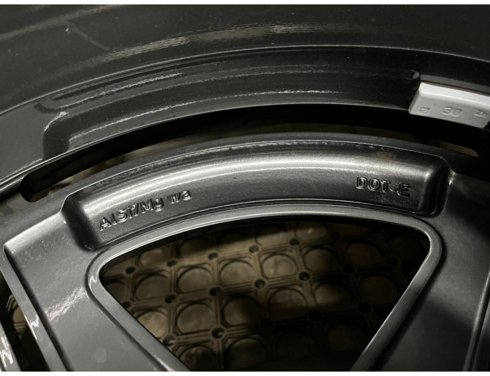 ДИСКИ БУ MERCEDES AMG A2934010700 R19 8J PCD 5X112 ET34 DIA66.6 GMF