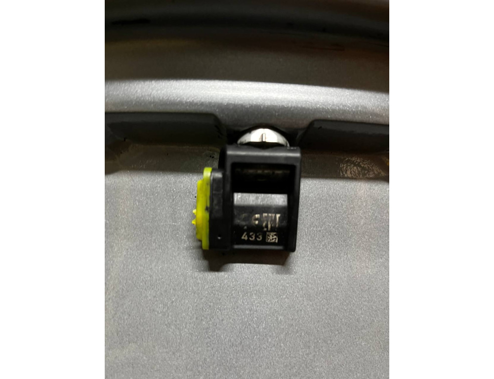 ДИСКИ БУ MERCEDES A2054012902 R18 8.5J PCD 5X112 ET56 DIA66.6 GMF