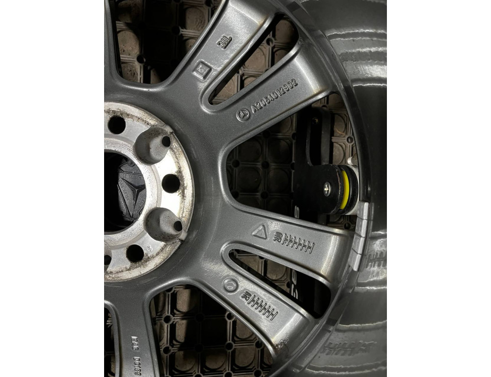 ДИСКИ БУ MERCEDES A2054012902 R18 8.5J PCD 5X112 ET56 DIA66.6 GMF