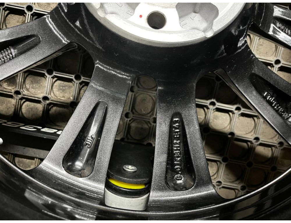 ДИСКИ БУ MERCEDES A2134011600 R18 8J PCD 5X112 ET43 DIA66.6 GMF
