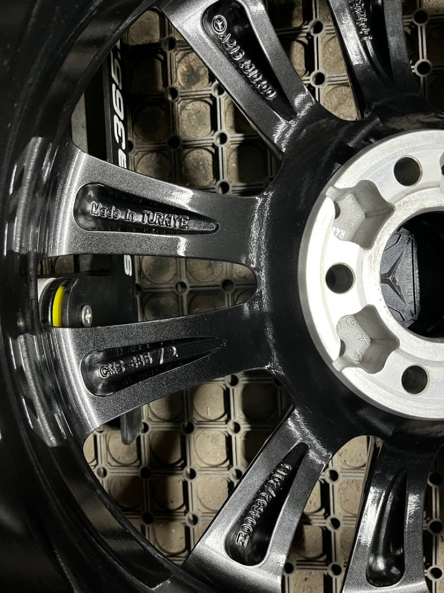 ДИСКИ БУ MERCEDES A2134010400 R18 9J PCD 5X112 ET53 DIA66.6 GMF
