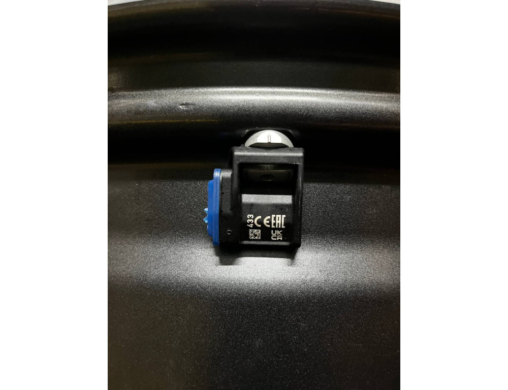 ДИСКИ БУ MERCEDES AMG A2324012100 R20 9.5J PCD 5X112 ET53.5 DIA66.6 GMF