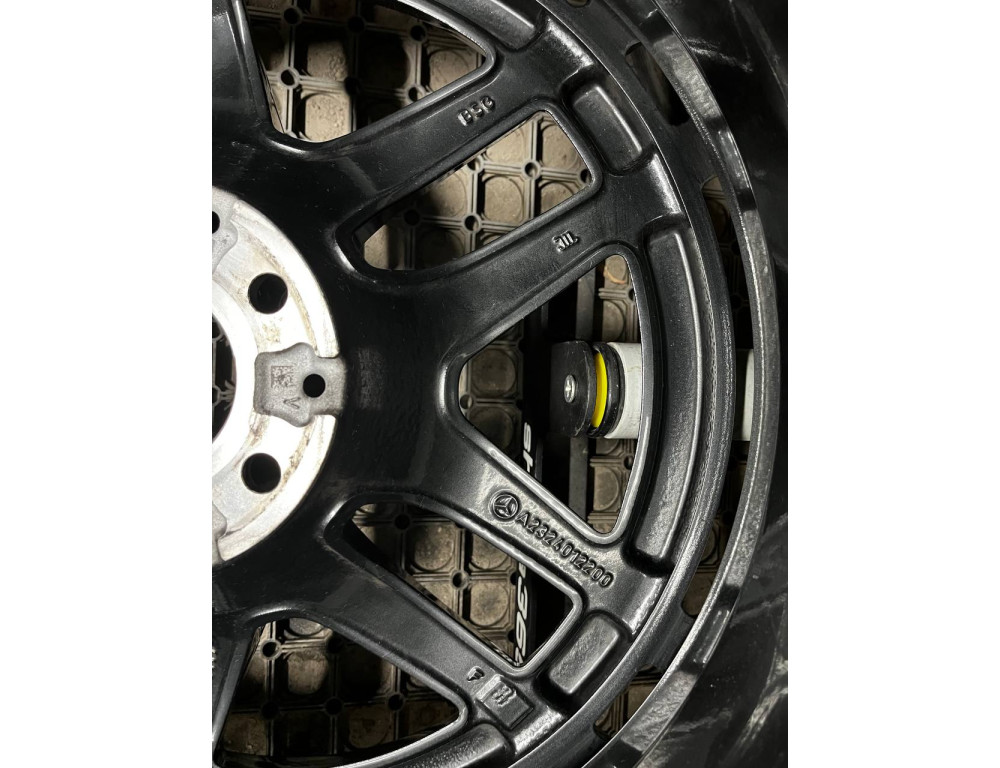 ДИСКИ БУ MERCEDES AMG A2324012200 R20 11J PCD 5X112 ET63 DIA66.6 GMF