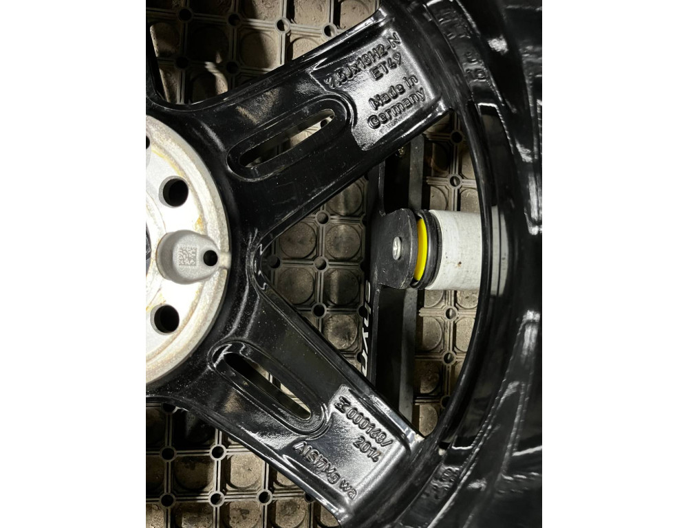 ДИСКИ БУ MERCEDES A1774010700 R18 7.5J PCD 5X112 ET49 DIA66.6 BKF