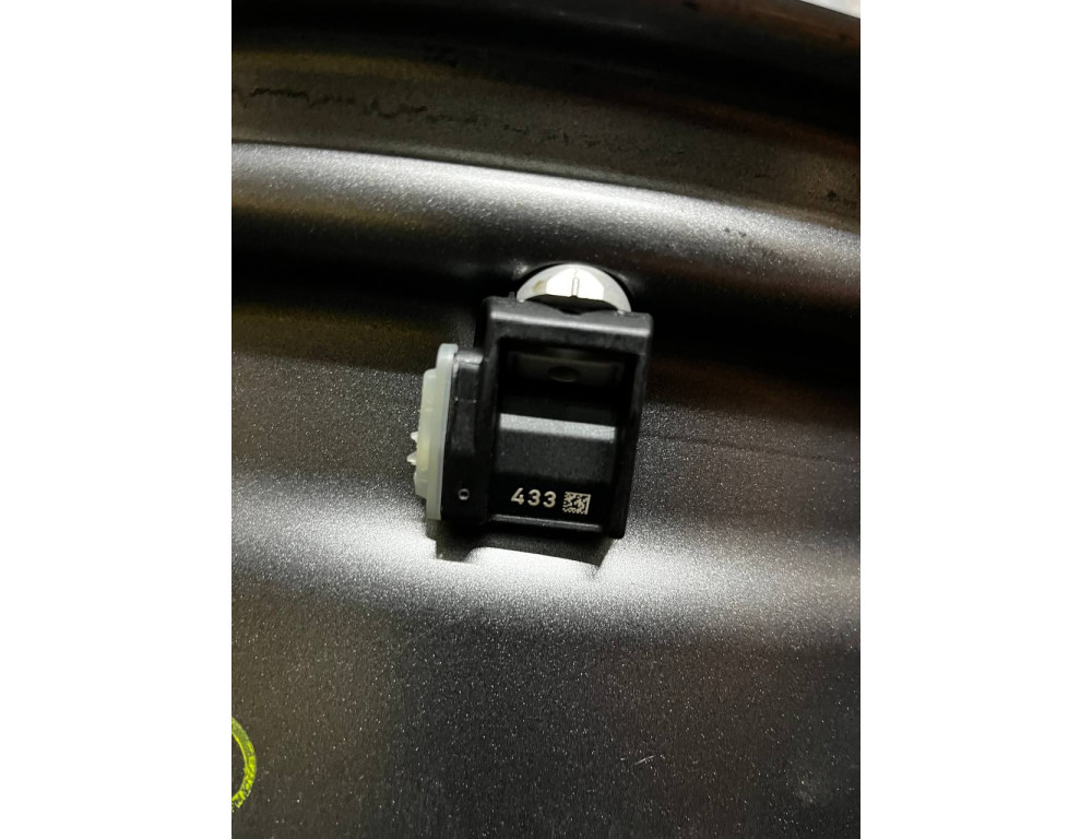 ДИСКИ БУ MERCEDES A2574010800 R18 8J PCD 5X112 ET33 DIA66.6 GMF