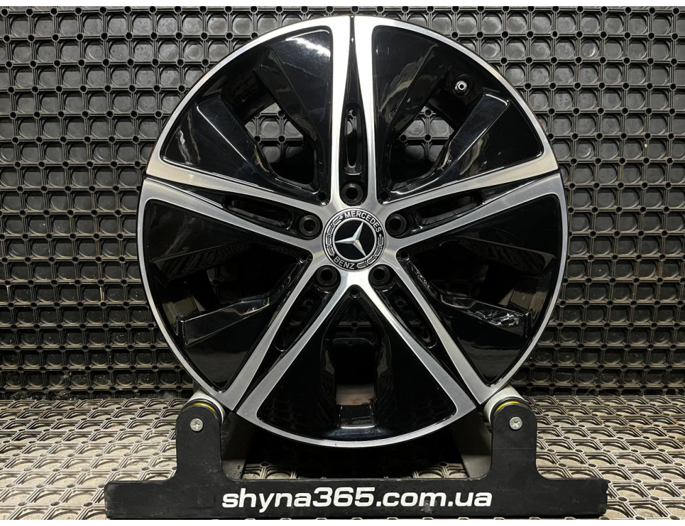 ДИСКИ БУ MERCEDES A1774010500 R18 7.5J PCD 5X112 ET49 DIA66.6 BKF