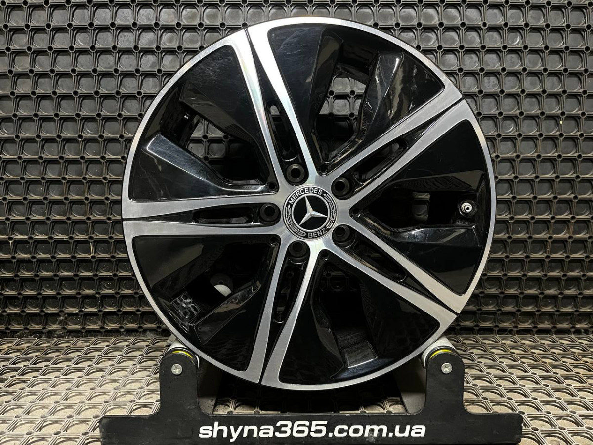ДИСКИ БУ MERCEDES A1774010500 R18 7.5J PCD 5X112 ET49 DIA66.6 BKF