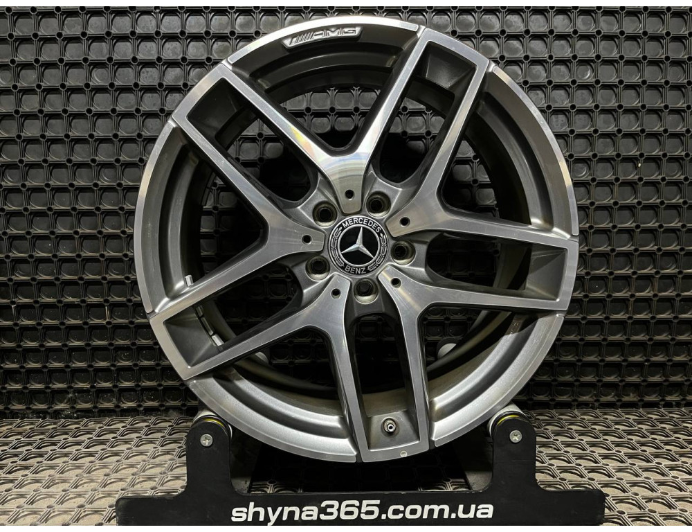 ДИСКИ БУ MERCEDES AMG A2534011800 R19 8J PCD 5X112 ET38 DIA66.6 GMF