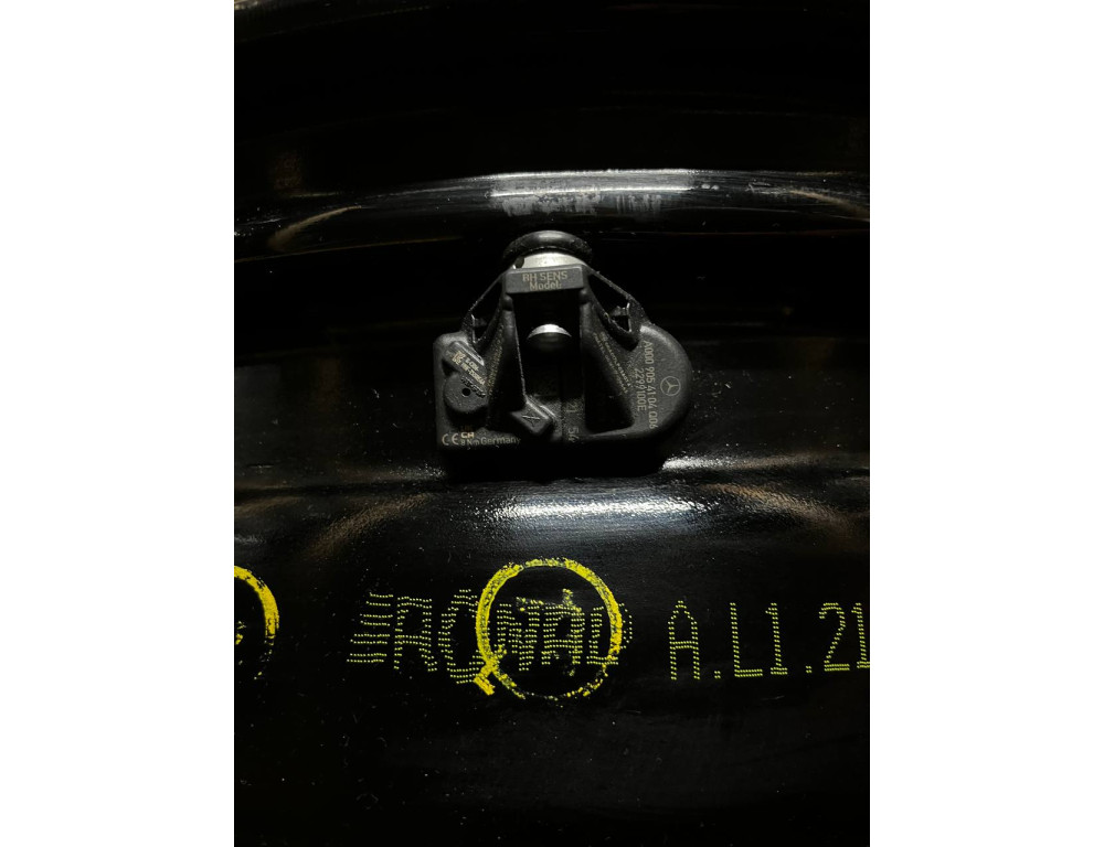 ДИСКИ БУ MERCEDES A2434010000 R18 6.5J PCD 5X112 ET44.5 DIA66.6 BKF