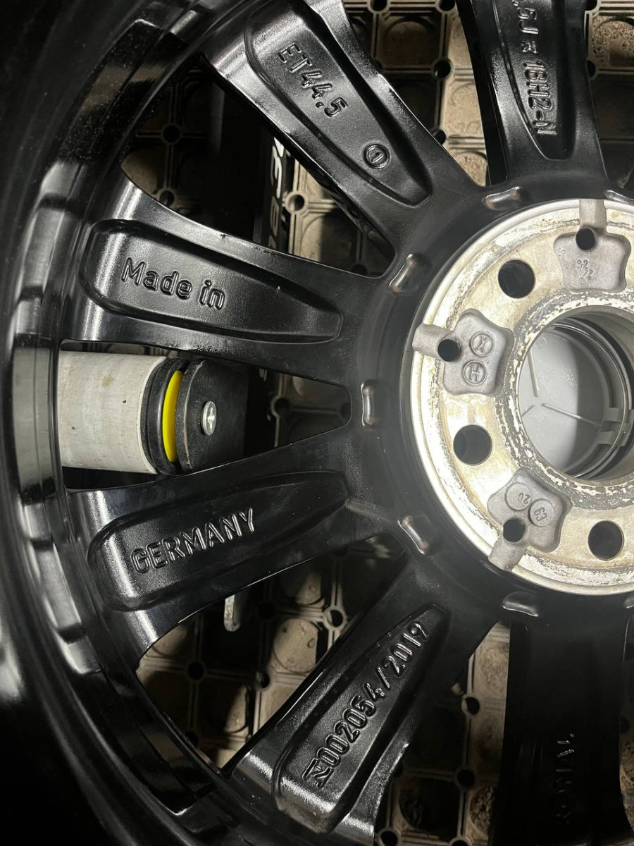 ДИСКИ БУ MERCEDES A2434010000 R18 6.5J PCD 5X112 ET44.5 DIA66.6 BKF