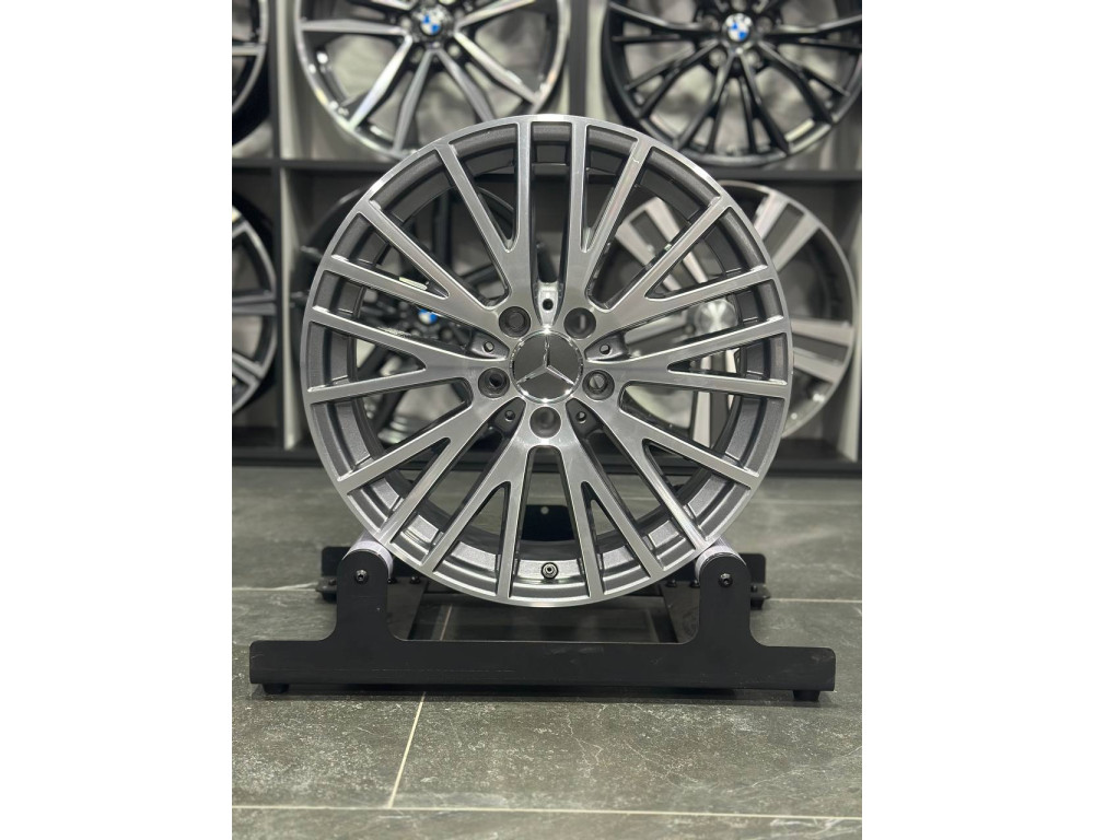 ДИСКИ ДЕМО* MERCEDES A1774010600 R18 7.5J PCD 5X112 ET49 DIA66.6 GMF
