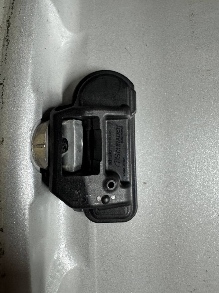 ДИСКИ БУ MERCEDES A1664010702 R19 8J PCD 5X112 ET56 DIA66.6 S