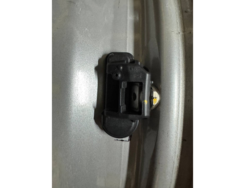 ДИСКИ БУ MERCEDES A2054012100 R17 7J PCD 5X112 ET48.5 DIA66.6 S