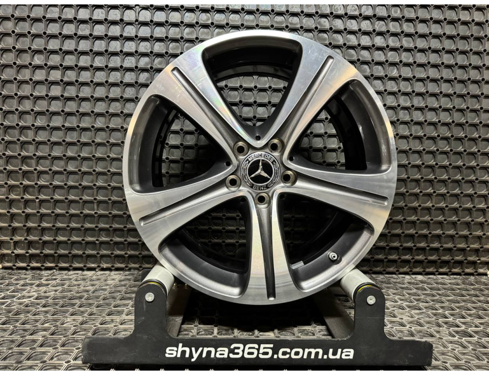 ДИСКИ БУ MERCEDES A2134011400 R18 8J PCD 5X112 ET43 DIA66.6 GMF