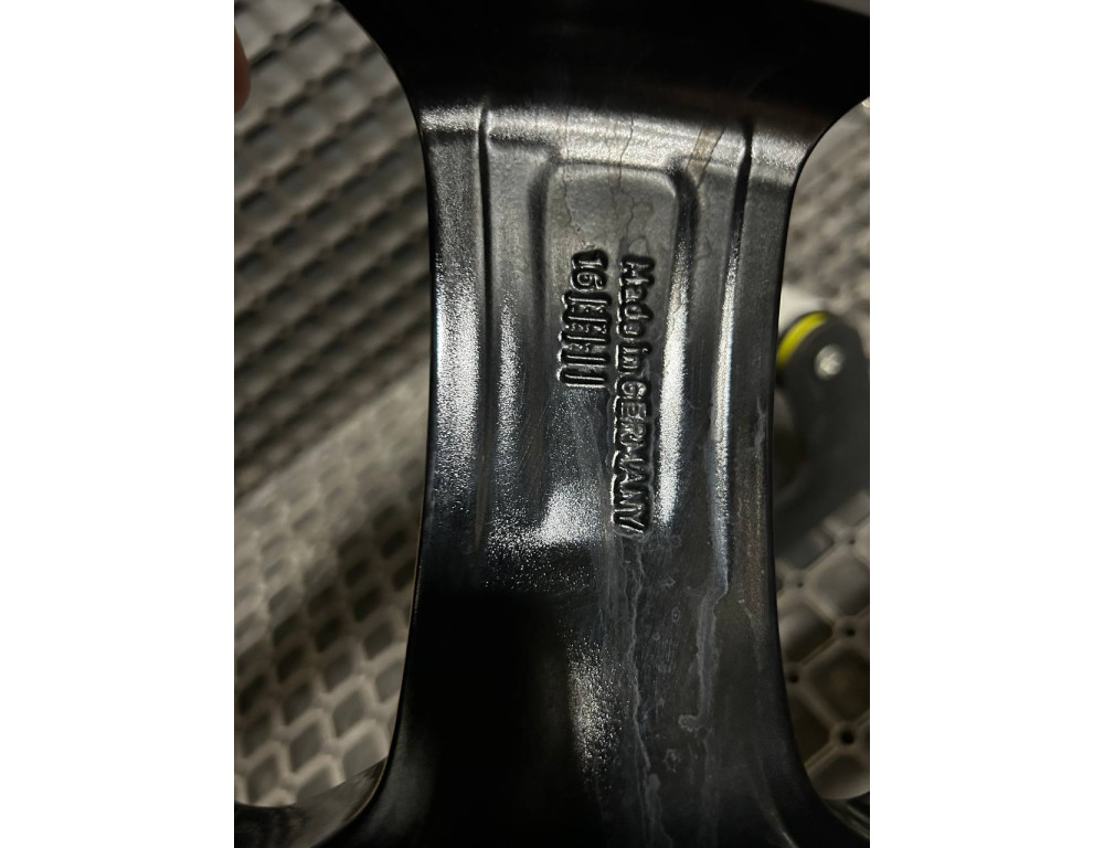 ДИСКИ БУ MERCEDES A2134013400 R19 8J PCD 5X112 ET43 DIA66.6 BKF