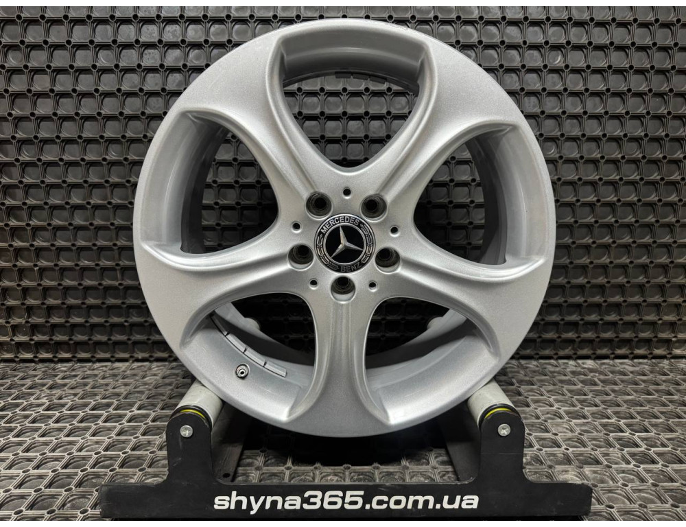 ДИСКИ БУ MERCEDES A2054018800 R18 7.5J PCD 5X112 ET44 DIA66.6 S