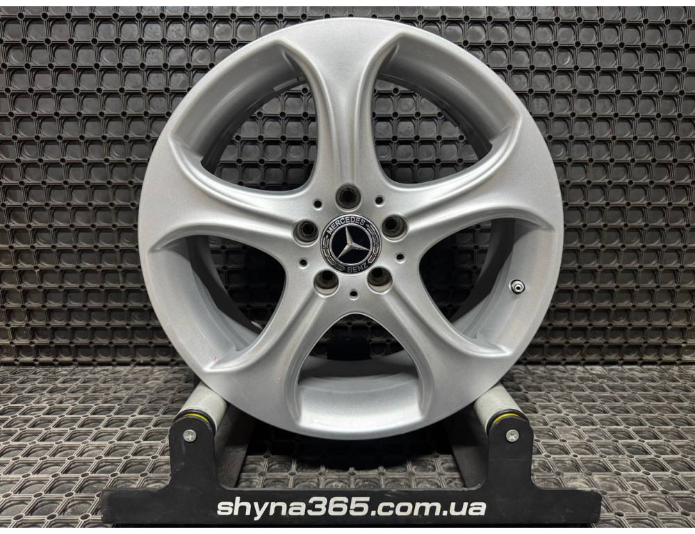 ДИСКИ БУ MERCEDES A2054018800 R18 7.5J PCD 5X112 ET44 DIA66.6 S