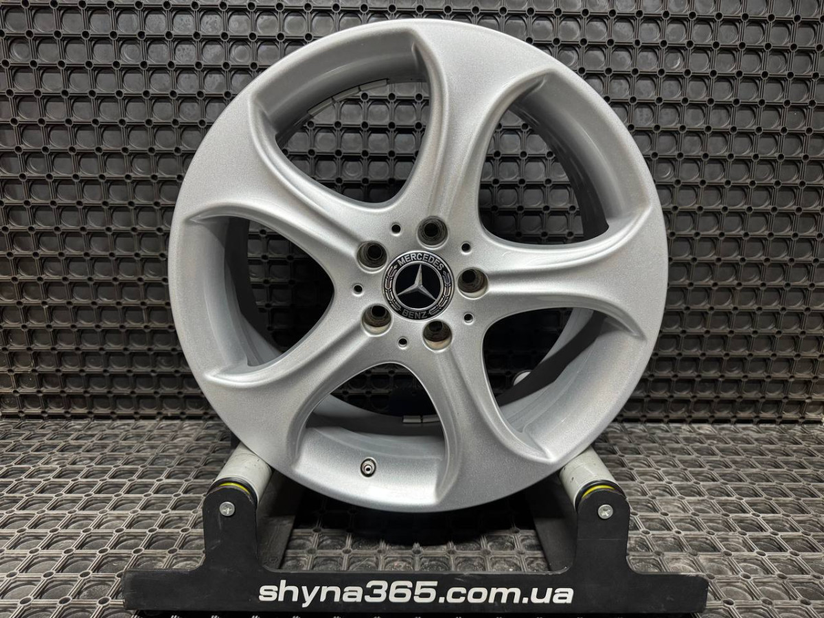 ДИСКИ БУ MERCEDES A2054018800 R18 7.5J PCD 5X112 ET44 DIA66.6 S