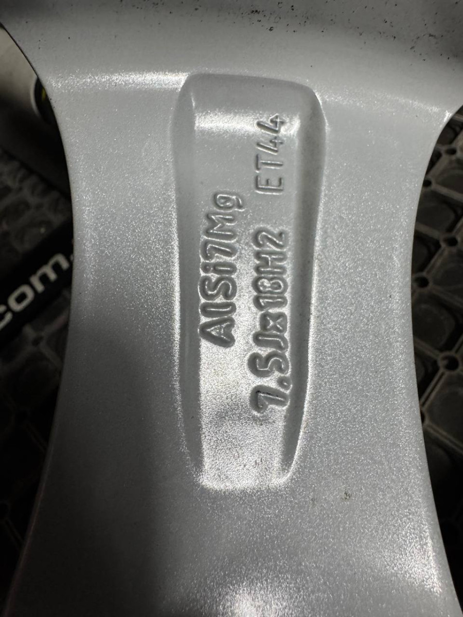 ДИСКИ БУ MERCEDES A2054018800 R18 7.5J PCD 5X112 ET44 DIA66.6 S