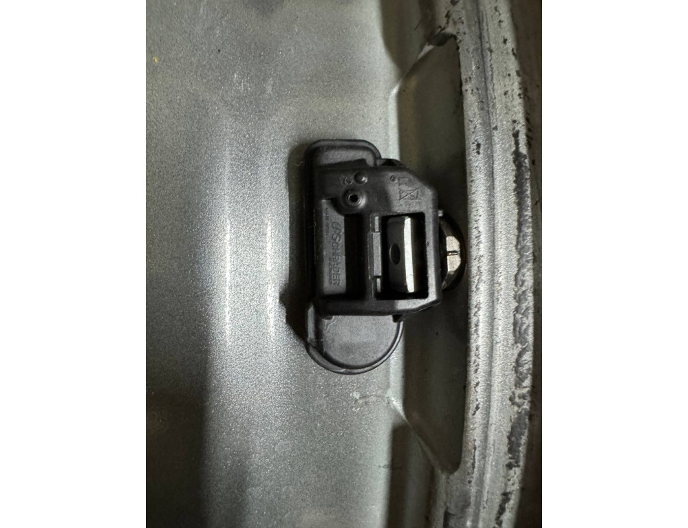 ДИСКИ БУ MERCEDES A2224010902 R18 8J PCD 5X112 ET41 DIA66.6 GMF